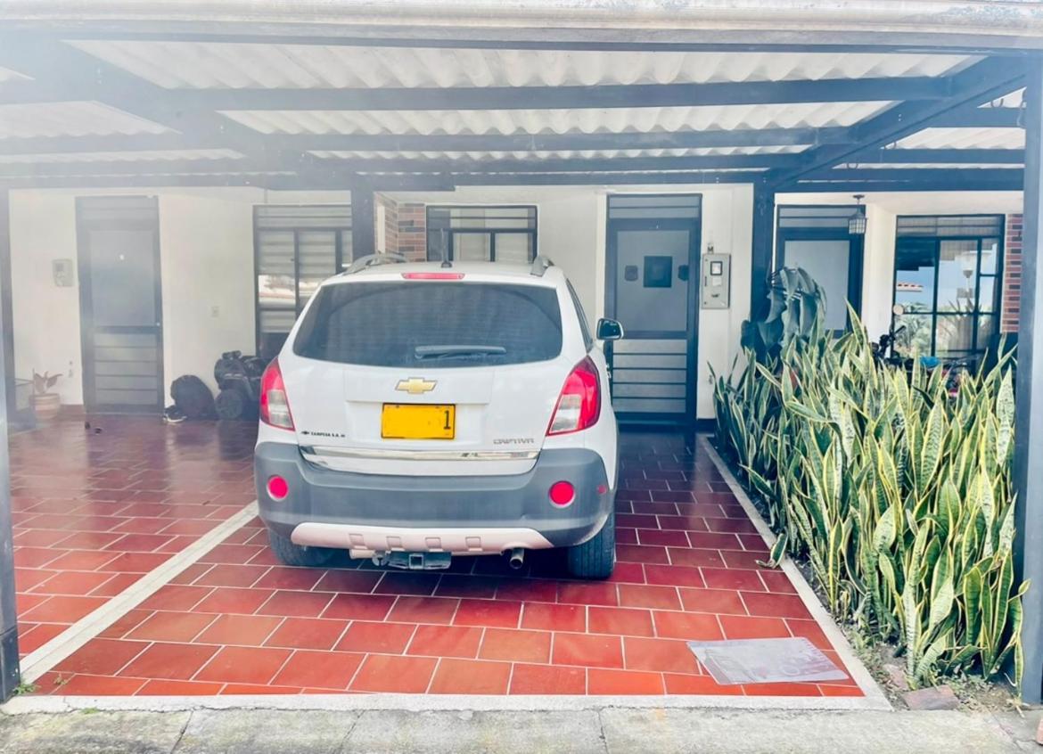 Hostal Roma Villavicencio Dış mekan fotoğraf